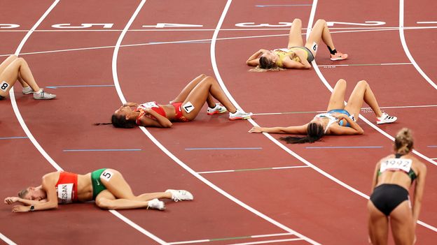 Sleep Cycles and Recovery: How Runners Recharge Stronger