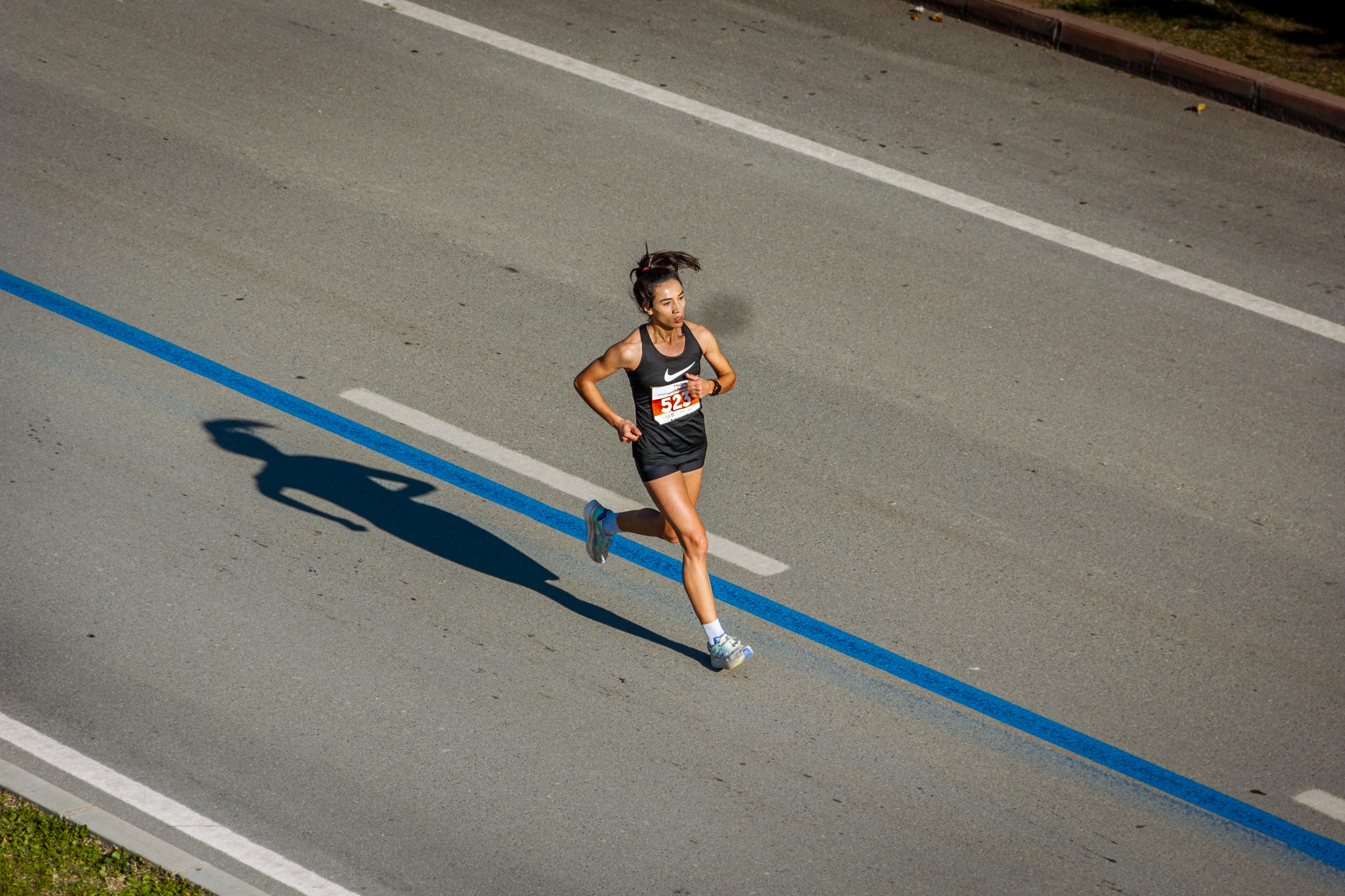 How Runners Sustain Energy Over Long Distances